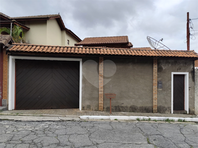 Sobrado, 3 quartos, 400 m² - Foto 1
