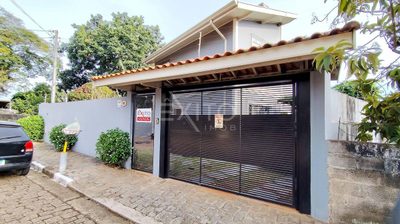 Casa, 3 quartos, 168 m² - Foto 1
