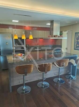 Apartamento, 3 quartos, 131 m² - Foto 1