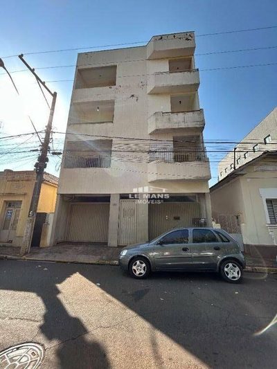 Apartamento, 3 quartos, 130 m² - Foto 1