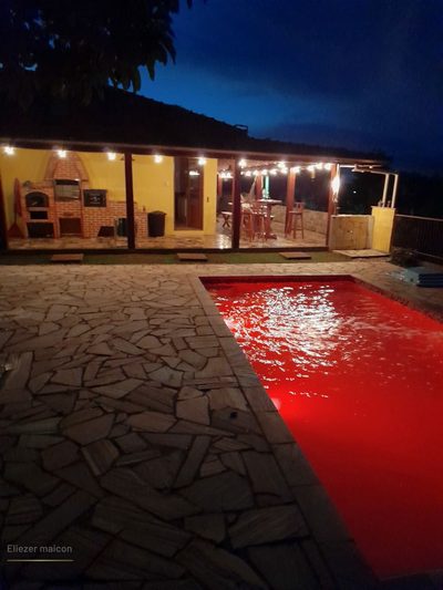 Chácara, 3 quartos, 330 m² - Foto 1
