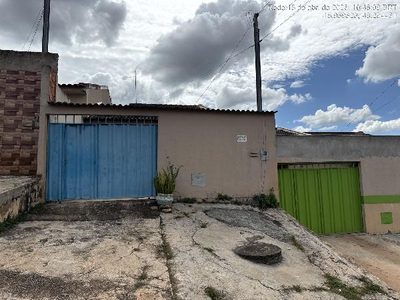 Casa, 1 quarto, 192 m² - Foto 1
