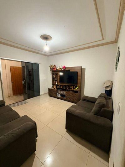 Casa, 3 quartos, 190 m² - Foto 4