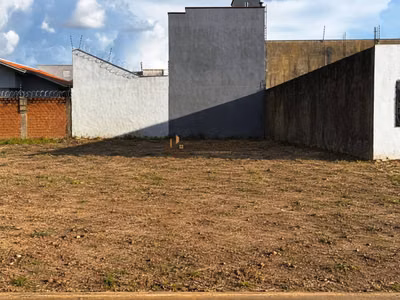Terreno, 348 m² - Foto 1