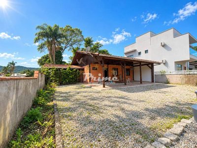 Casa, 4 quartos, 150 m² - Foto 1