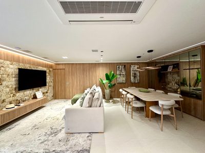 Apartamento, 3 quartos, 208 m² - Foto 1
