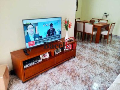 Apartamento, 2 quartos, 80 m² - Foto 2