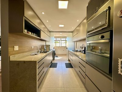 Apartamento, 3 quartos, 152 m² - Foto 2