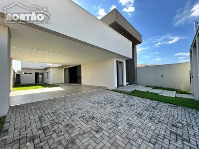 Casa, 4 quartos, 210 m² - Foto 1
