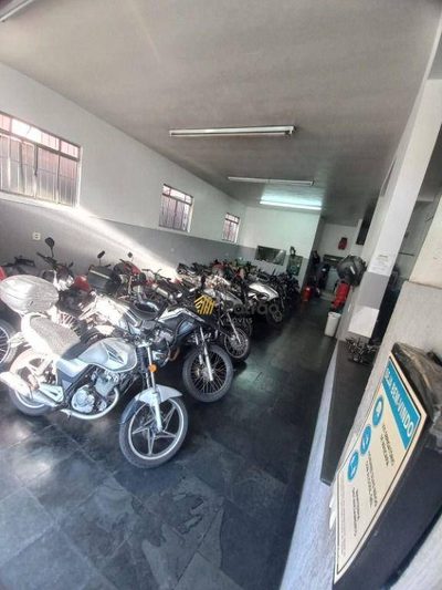 Sobrado, 3 quartos, 326 m² - Foto 2