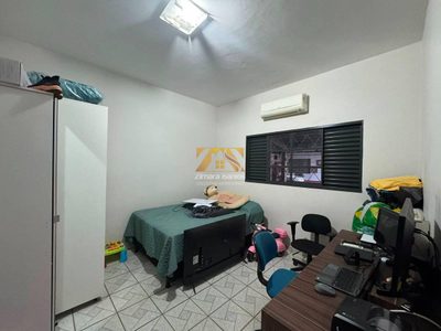 Casa, 3 quartos, 249 m² - Foto 4