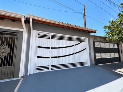 Casa, 3 quartos, 113 m² - Foto 1