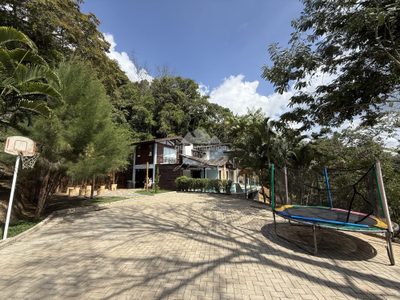 Casa, 4 quartos, 275 m² - Foto 2