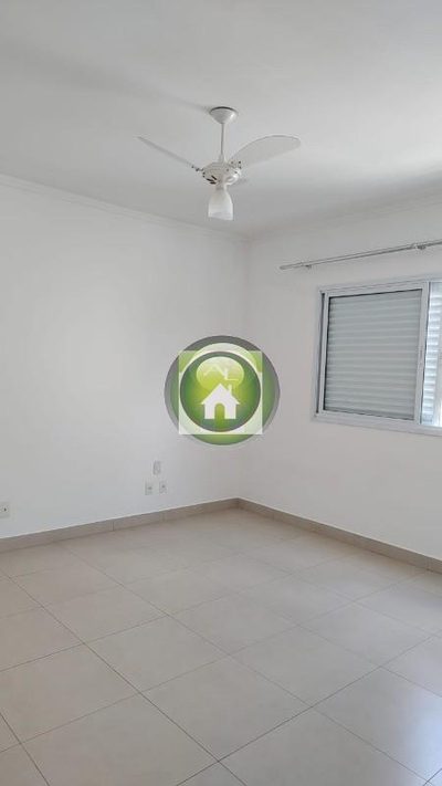 Sobrado, 3 quartos, 270 m² - Foto 2