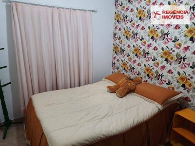 Casa, 4 quartos, 215 m² - Foto 2