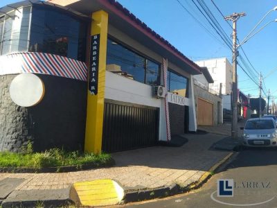 Sobrado, 3 quartos, 343 m² - Foto 1
