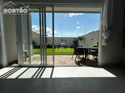 Casa, 4 quartos, 168 m² - Foto 3