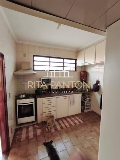 Casa, 3 quartos, 250 m² - Foto 2