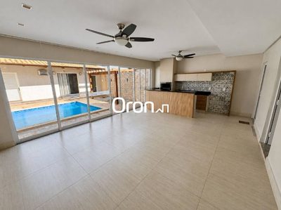 Sobrado, 4 quartos, 180 m² - Foto 1