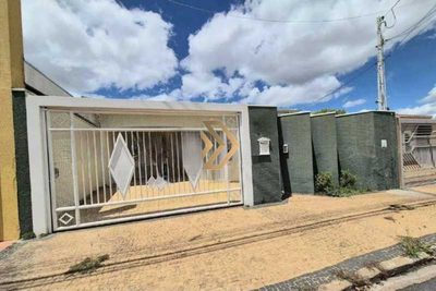 Casa, 3 quartos, 130 m² - Foto 1