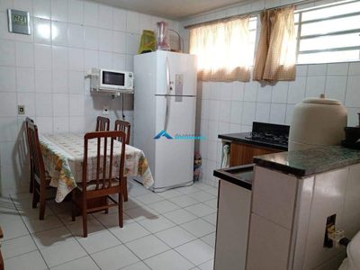 Casa, 3 quartos, 200 m² - Foto 5