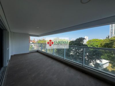 Apartamento, 3 quartos, 140 m² - Foto 1