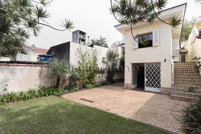 Casa, 3 quartos, 231 m² - Foto 3