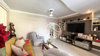 Casa, 3 quartos, 230 m² - Foto 2
