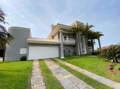 Sobrado, 4 quartos, 310 m² - Foto 1