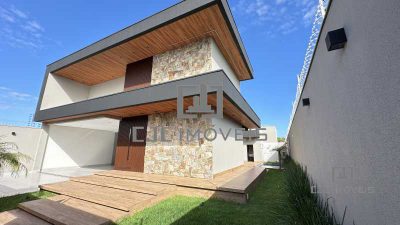 Casa, 3 quartos, 220 m² - Foto 1