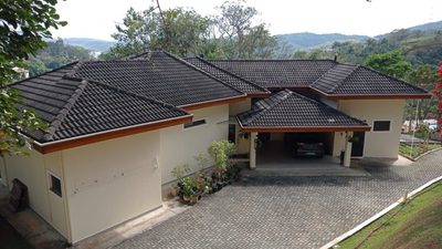 Casa, 5 quartos, 347 m² - Foto 1