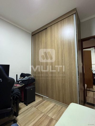 Casa, 3 quartos, 190 m² - Foto 2