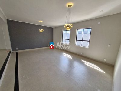 Casa, 3 quartos, 192 m² - Foto 2