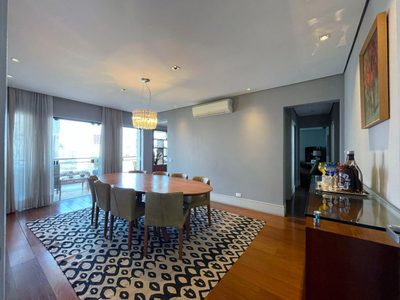 Apartamento, 4 quartos, 275 m² - Foto 1