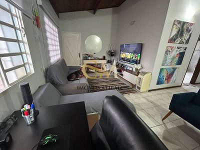 Casa, 3 quartos, 245 m² - Foto 4