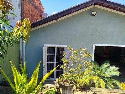 Casa, 3 quartos, 154 m² - Foto 1