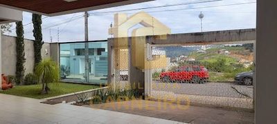 Casa, 3 quartos, 370 m² - Foto 1