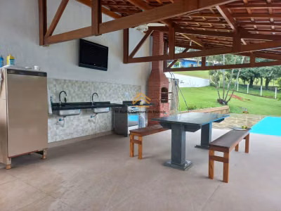 Sítio, 3 quartos, 296 m² - Foto 1