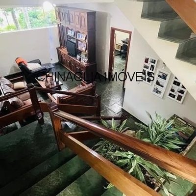 Casa, 3 quartos, 263 m² - Foto 1