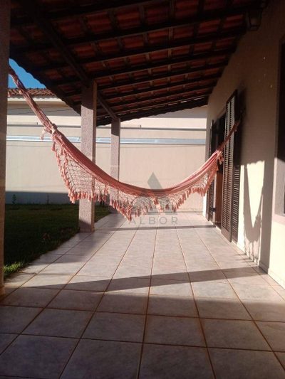 Casa, 2 quartos, 150 m² - Foto 1