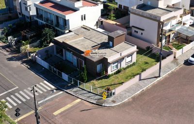 Casa, 3 quartos, 126 m² - Foto 1