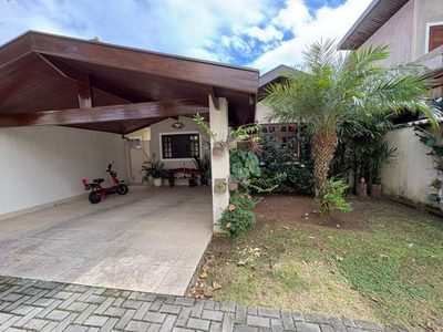 Casa, 4 quartos, 220 m² - Foto 2