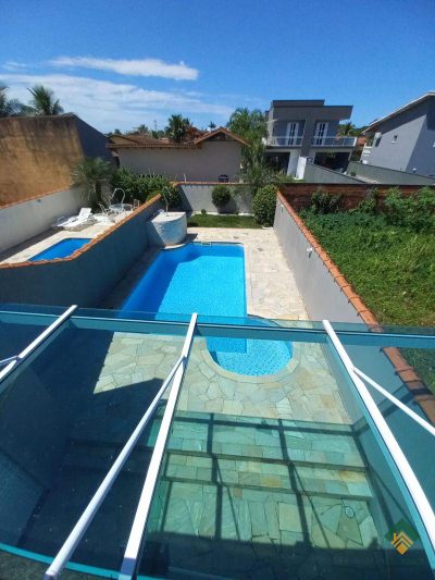 Casa, 3 quartos, 189 m² - Foto 2