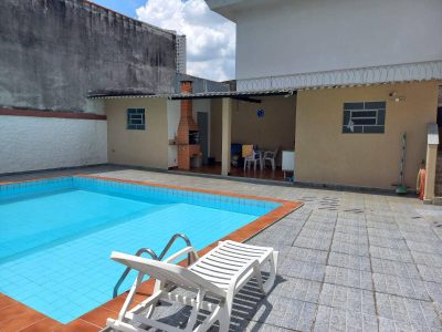 Casa, 4 quartos, 200 m² - Foto 1