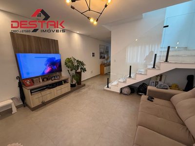 Casa de Condomínio, 3 quartos - Foto 1