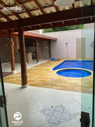 Casa, 6 quartos, 230 m² - Foto 4