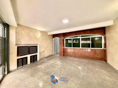 Casa, 3 quartos, 172 m² - Foto 2