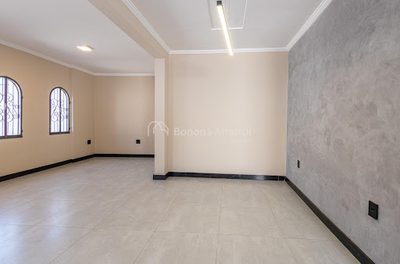 Casa, 4 quartos, 220 m² - Foto 3