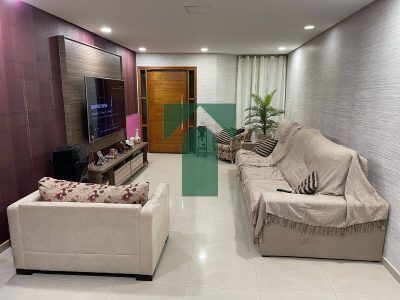 Sobrado, 33 quartos, 250 m² - Foto 2