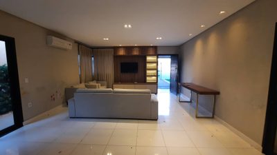 Casa, 3 quartos, 221 m² - Foto 3